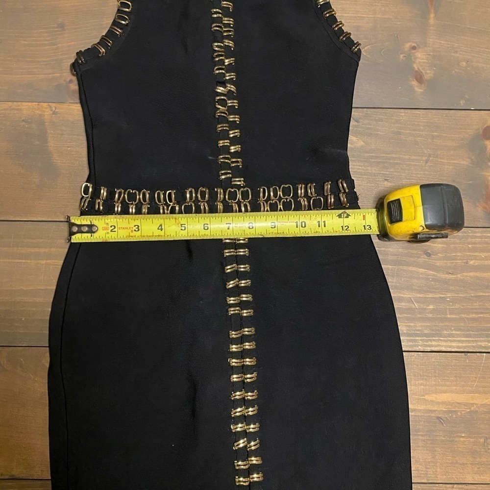 Black dress with gold accents - Picture 5 of 6